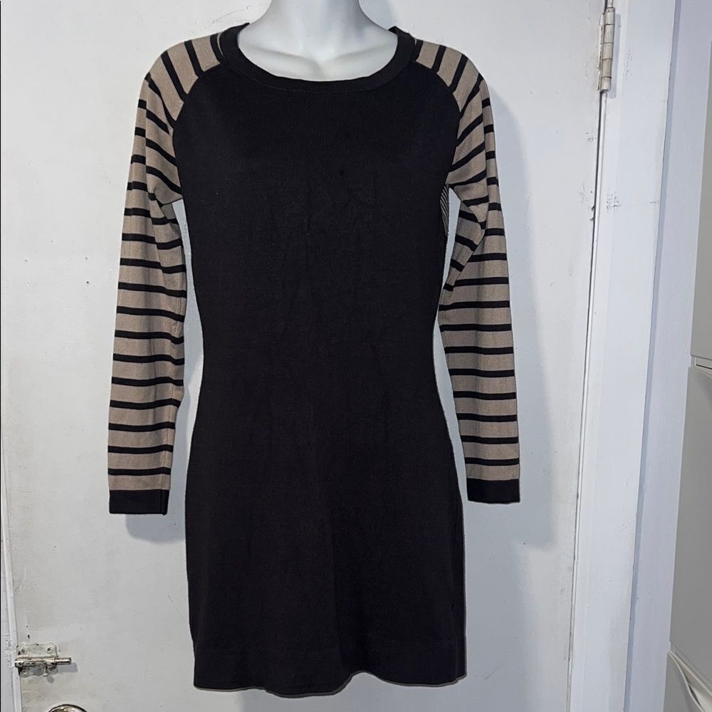TART Grey and Creme Sweater Dress Tunic-S
